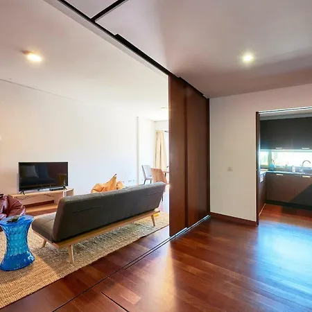 Apartment Janelas Verdes 3 *